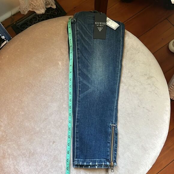 *Guess* NWT Sz 25 1981 Stretch Ankle Zip Crop Ankle Jeans - Picture 9 of 14